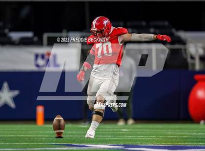Thumbnail 1 in Mart vs. Albany (UIL 2A D2 Final) photogallery.