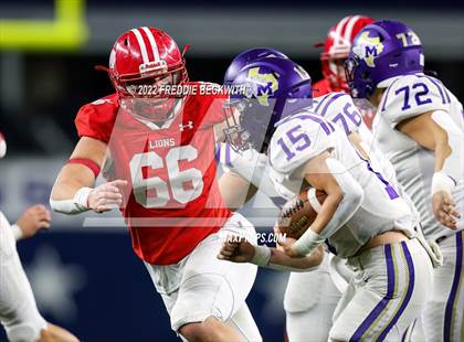 Thumbnail 1 in Mart vs. Albany (UIL 2A D2 Final) photogallery.