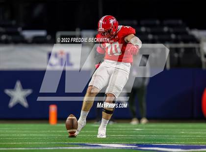 Thumbnail 2 in Mart vs. Albany (UIL 2A D2 Final) photogallery.