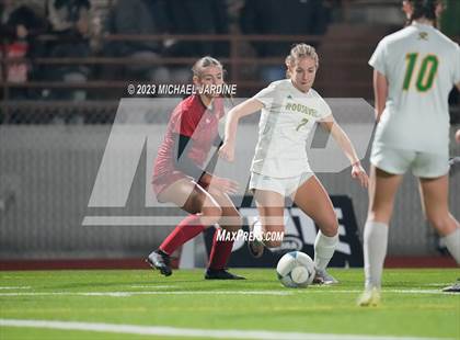Thumbnail 3 in Roosevelt vs Lincoln (WIAA 3A Semifinal) photogallery.
