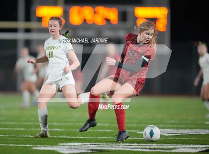 Thumbnail 1 in Roosevelt vs Lincoln (WIAA 3A Semifinal) photogallery.