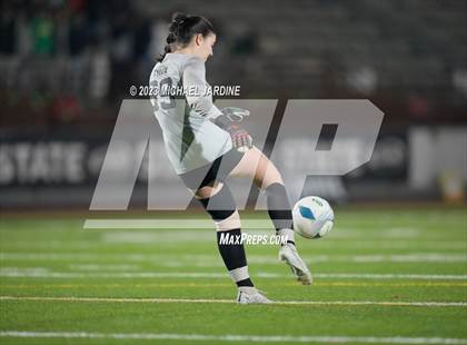Thumbnail 3 in Roosevelt vs Lincoln (WIAA 3A Semifinal) photogallery.