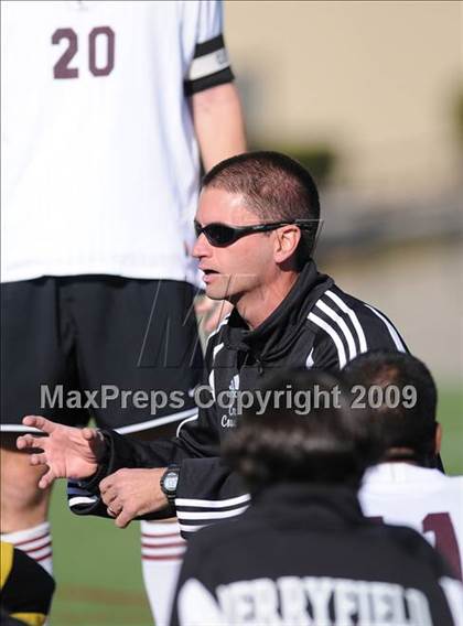 Thumbnail 3 in Derryfield vs Lisbon (NHIAA Class S Final) photogallery.