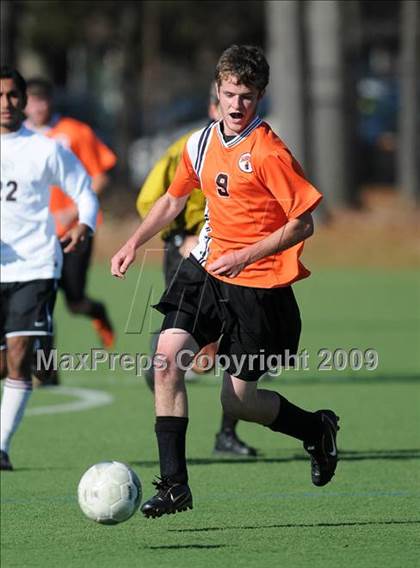 Thumbnail 3 in Derryfield vs Lisbon (NHIAA Class S Final) photogallery.