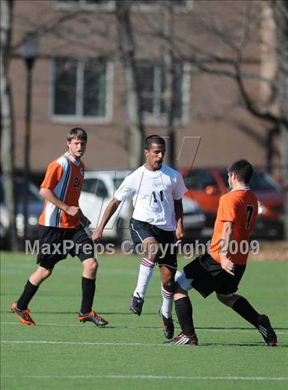 Thumbnail 1 in Derryfield vs Lisbon (NHIAA Class S Final) photogallery.