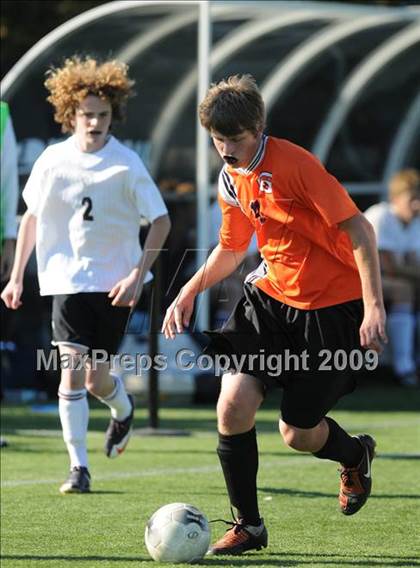 Thumbnail 2 in Derryfield vs Lisbon (NHIAA Class S Final) photogallery.