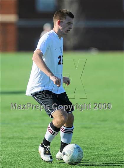 Thumbnail 3 in Derryfield vs Lisbon (NHIAA Class S Final) photogallery.