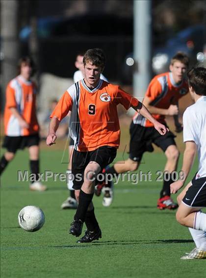 Thumbnail 2 in Derryfield vs Lisbon (NHIAA Class S Final) photogallery.