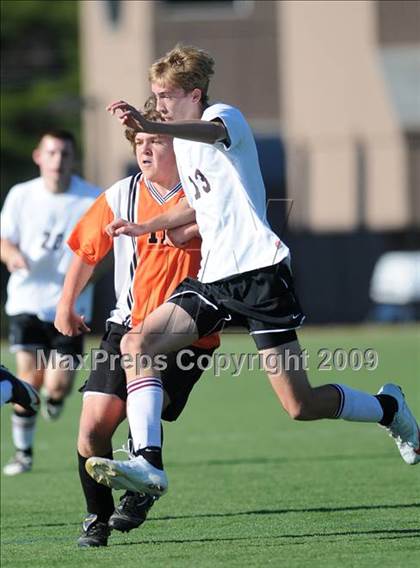 Thumbnail 2 in Derryfield vs Lisbon (NHIAA Class S Final) photogallery.