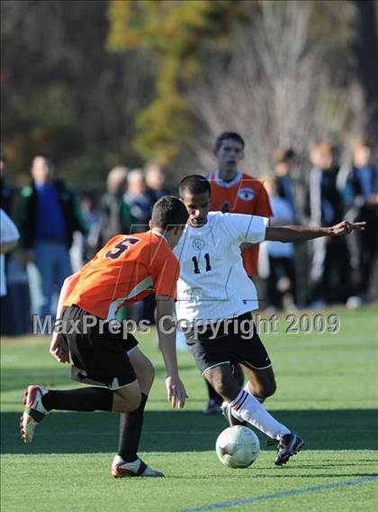 Thumbnail 3 in Derryfield vs Lisbon (NHIAA Class S Final) photogallery.