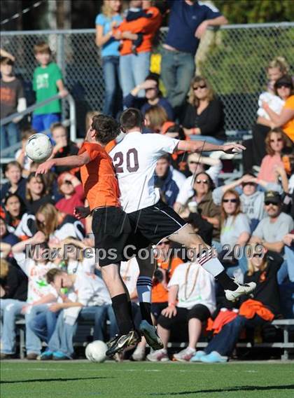 Thumbnail 3 in Derryfield vs Lisbon (NHIAA Class S Final) photogallery.