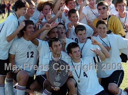 Thumbnail 2 in Derryfield vs Lisbon (NHIAA Class S Final) photogallery.