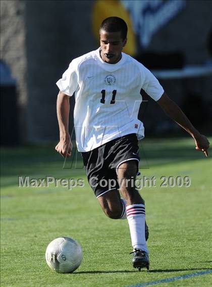 Thumbnail 2 in Derryfield vs Lisbon (NHIAA Class S Final) photogallery.