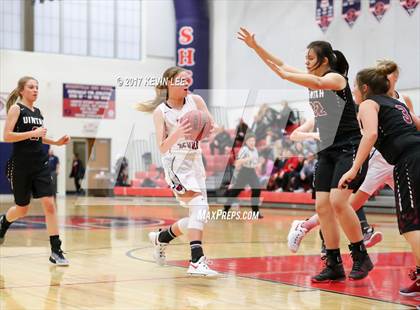 Thumbnail 2 in Uintah @ Springville photogallery.