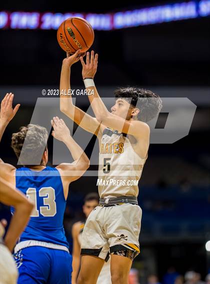 Thumbnail 3 in Lytle vs Childress (UIL 3A Basketball Semifinal) photogallery.