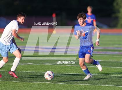 Thumbnail 3 in Decatur Eisenhower vs. St. Teresa photogallery.