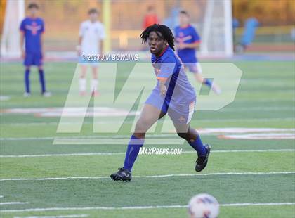 Thumbnail 3 in Decatur Eisenhower vs. St. Teresa photogallery.
