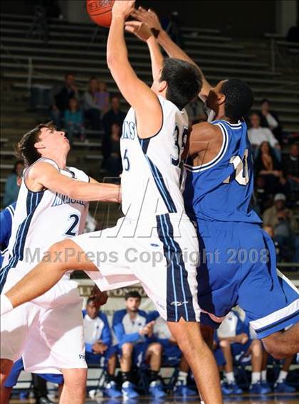 Thumbnail 3 in Kingwood vs. North Crowley (McDonald's Texas Invitational) photogallery.