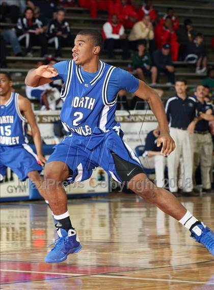 Thumbnail 3 in Kingwood vs. North Crowley (McDonald's Texas Invitational) photogallery.