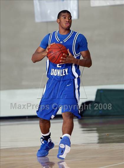 Thumbnail 3 in Kingwood vs. North Crowley (McDonald's Texas Invitational) photogallery.