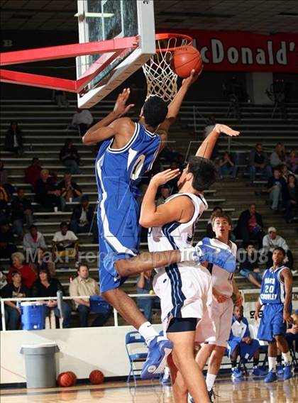 Thumbnail 3 in Kingwood vs. North Crowley (McDonald's Texas Invitational) photogallery.