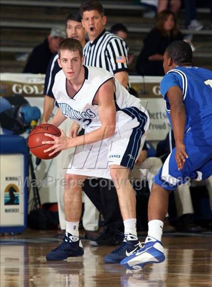 Thumbnail 2 in Kingwood vs. North Crowley (McDonald's Texas Invitational) photogallery.