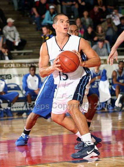 Thumbnail 2 in Kingwood vs. North Crowley (McDonald's Texas Invitational) photogallery.