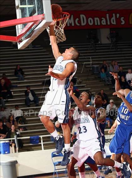 Thumbnail 2 in Kingwood vs. North Crowley (McDonald's Texas Invitational) photogallery.
