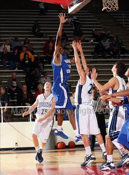 Thumbnail 3 in Kingwood vs. North Crowley (McDonald's Texas Invitational) photogallery.