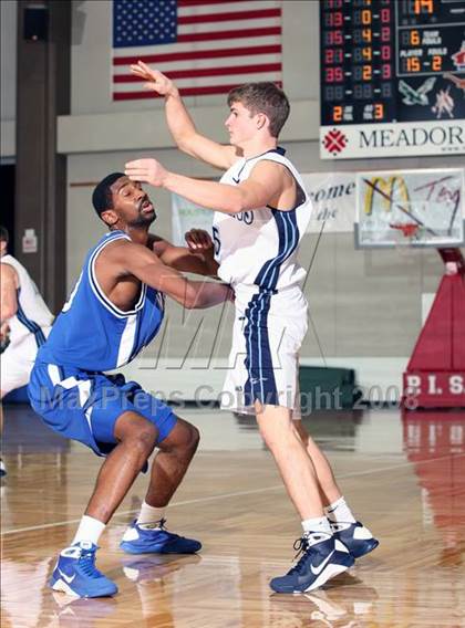 Thumbnail 1 in Kingwood vs. North Crowley (McDonald's Texas Invitational) photogallery.