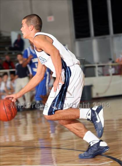 Thumbnail 1 in Kingwood vs. North Crowley (McDonald's Texas Invitational) photogallery.