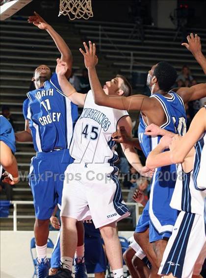 Thumbnail 1 in Kingwood vs. North Crowley (McDonald's Texas Invitational) photogallery.