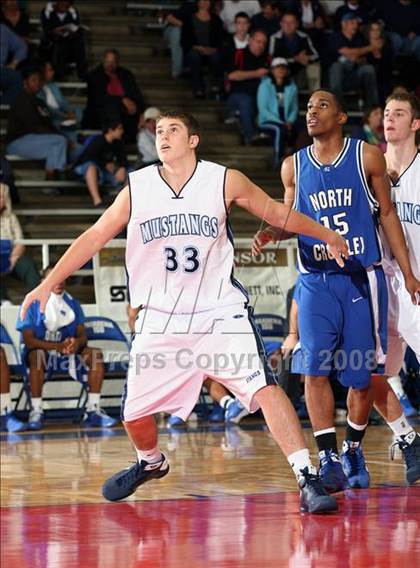 Thumbnail 1 in Kingwood vs. North Crowley (McDonald's Texas Invitational) photogallery.