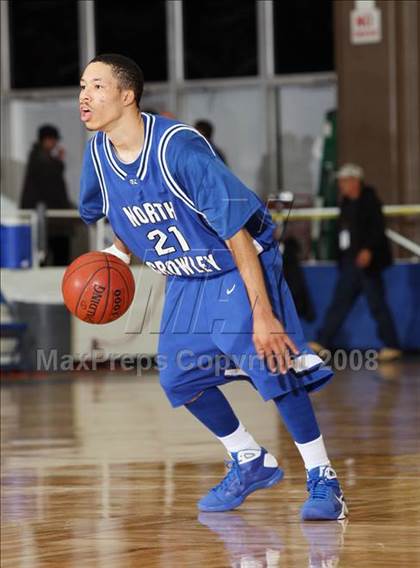 Thumbnail 3 in Kingwood vs. North Crowley (McDonald's Texas Invitational) photogallery.