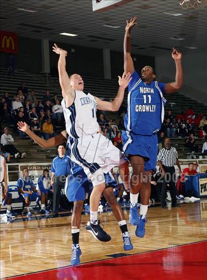 Thumbnail 2 in Kingwood vs. North Crowley (McDonald's Texas Invitational) photogallery.