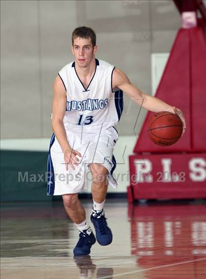 Thumbnail 3 in Kingwood vs. North Crowley (McDonald's Texas Invitational) photogallery.