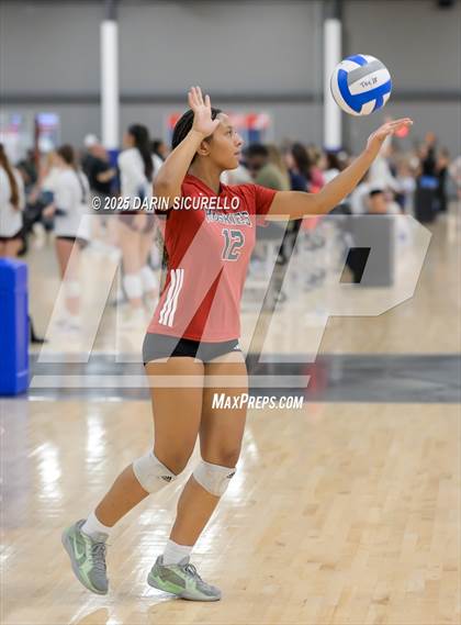 Thumbnail 3 in Bishop Gorman vs. Centennial (Nike Tournament of Champions – Southwest) photogallery.
