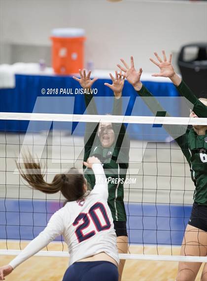 Thumbnail 2 in Chaparral vs. Fossil Ridge (CHSAA 5A 3rd Round) photogallery.