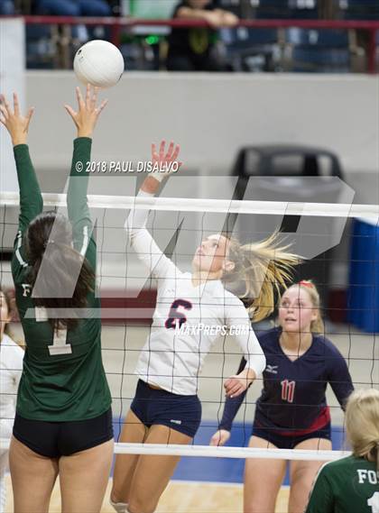 Thumbnail 1 in Chaparral vs. Fossil Ridge (CHSAA 5A 3rd Round) photogallery.
