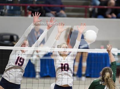 Thumbnail 3 in Chaparral vs. Fossil Ridge (CHSAA 5A 3rd Round) photogallery.