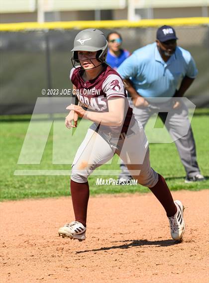 Thumbnail 1 in Nixon-Smiley vs Industrial (UIL 3A Bi District) photogallery.