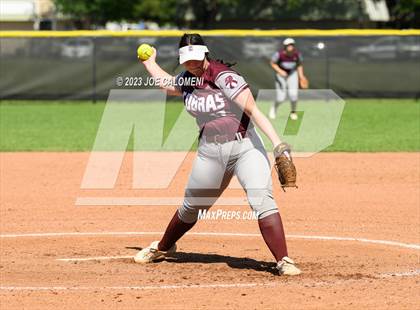 Thumbnail 2 in Nixon-Smiley vs Industrial (UIL 3A Bi District) photogallery.