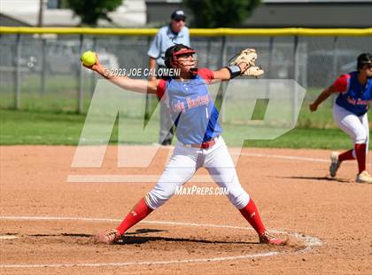 Thumbnail 3 in Nixon-Smiley vs Industrial (UIL 3A Bi District) photogallery.