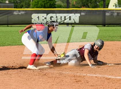 Thumbnail 3 in Nixon-Smiley vs Industrial (UIL 3A Bi District) photogallery.