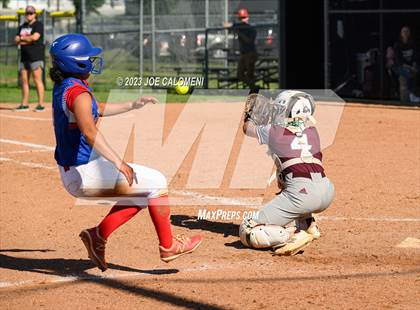 Thumbnail 2 in Nixon-Smiley vs Industrial (UIL 3A Bi District) photogallery.