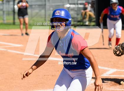 Thumbnail 3 in Nixon-Smiley vs Industrial (UIL 3A Bi District) photogallery.