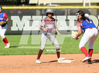 Thumbnail 3 in Nixon-Smiley vs Industrial (UIL 3A Bi District) photogallery.