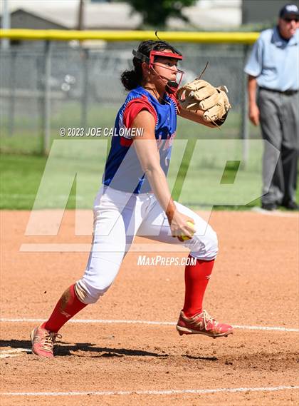 Thumbnail 1 in Nixon-Smiley vs Industrial (UIL 3A Bi District) photogallery.