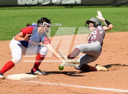 Thumbnail 2 in Nixon-Smiley vs Industrial (UIL 3A Bi District) photogallery.
