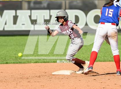 Thumbnail 3 in Nixon-Smiley vs Industrial (UIL 3A Bi District) photogallery.